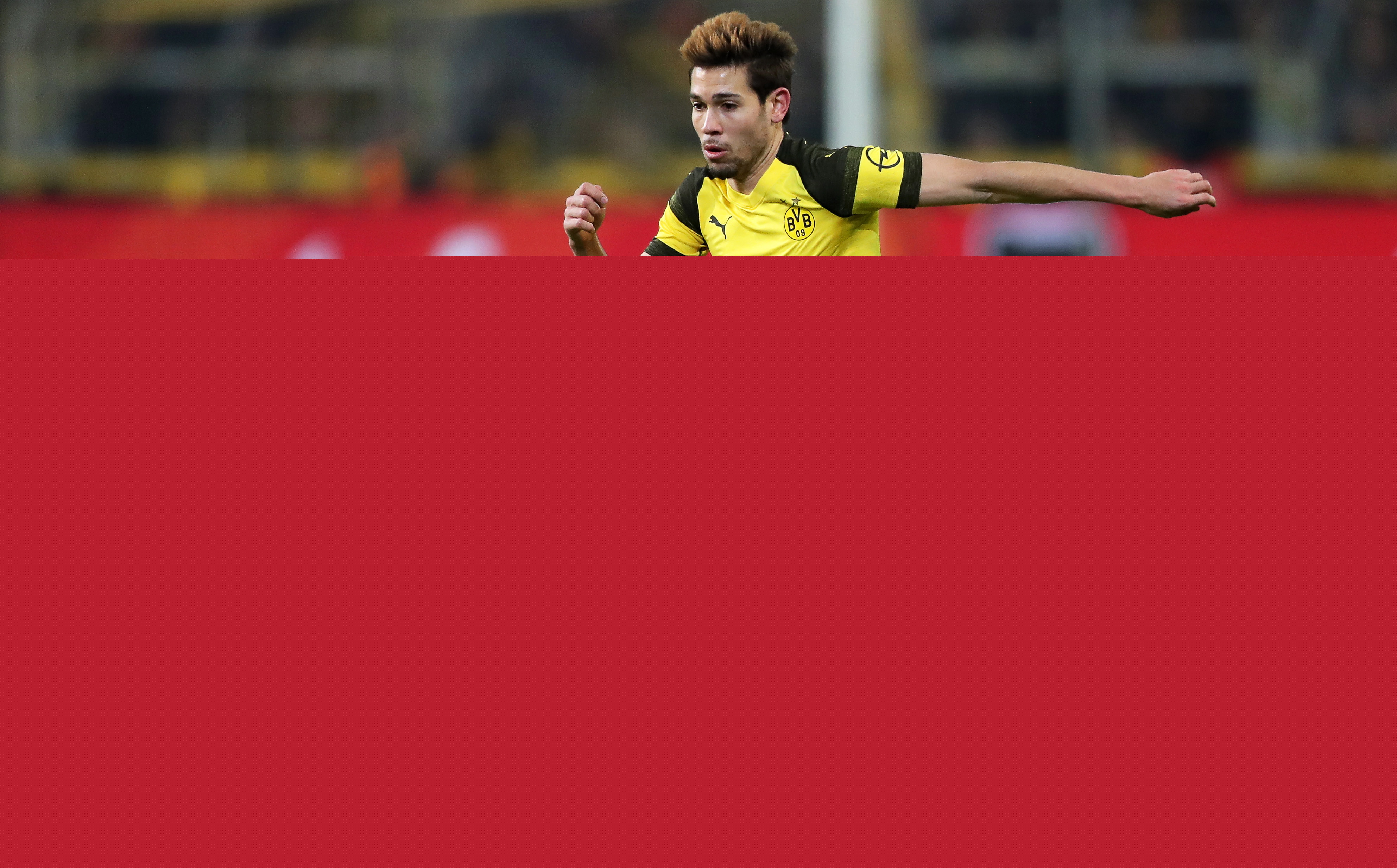 中超：武汉三镇2-0战胜浙江队（中超战报：武汉三镇2-0力克浙江队）