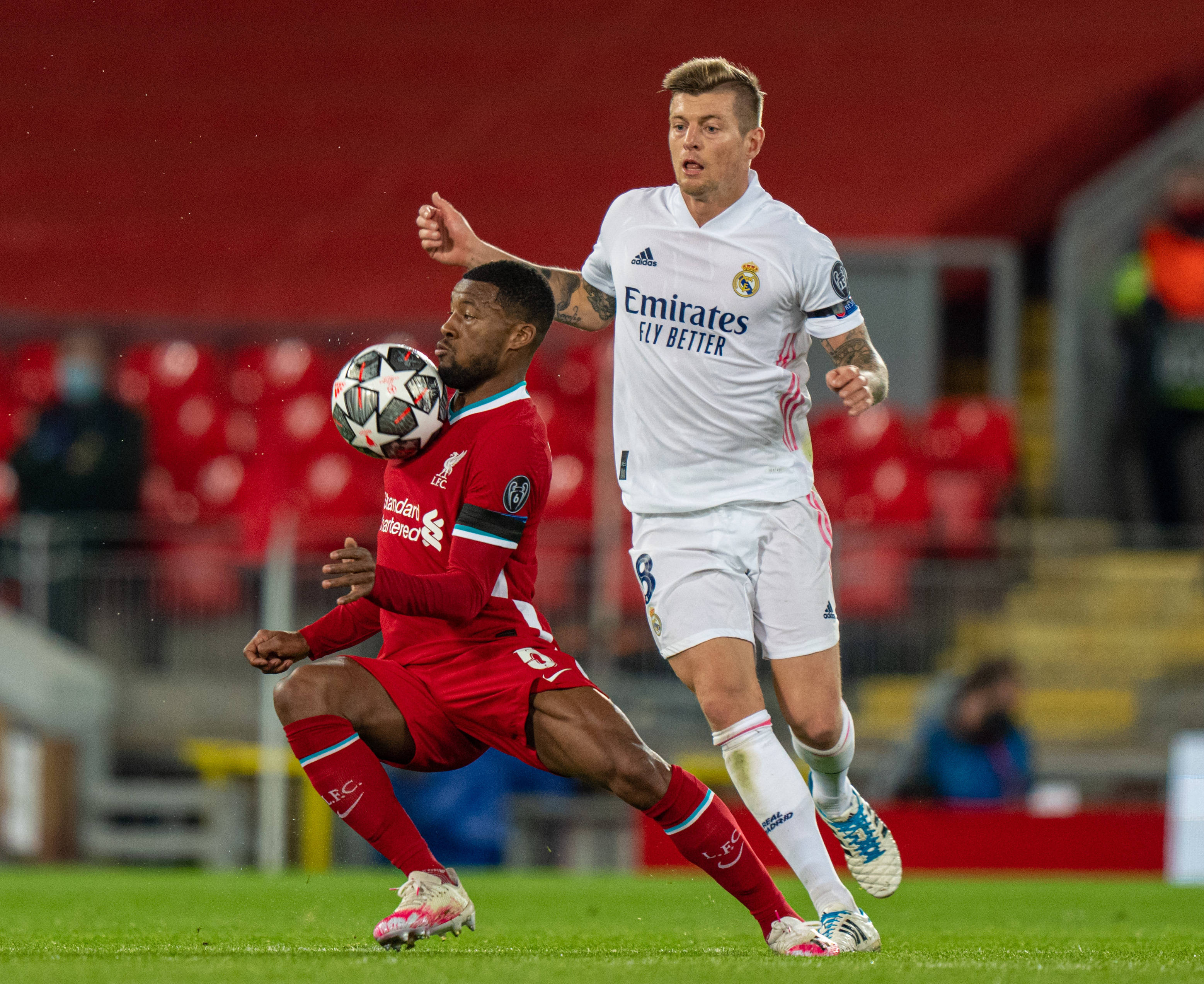 连续得分上双！混血后卫朱正首发出战25分钟8中7得到20分3助2断