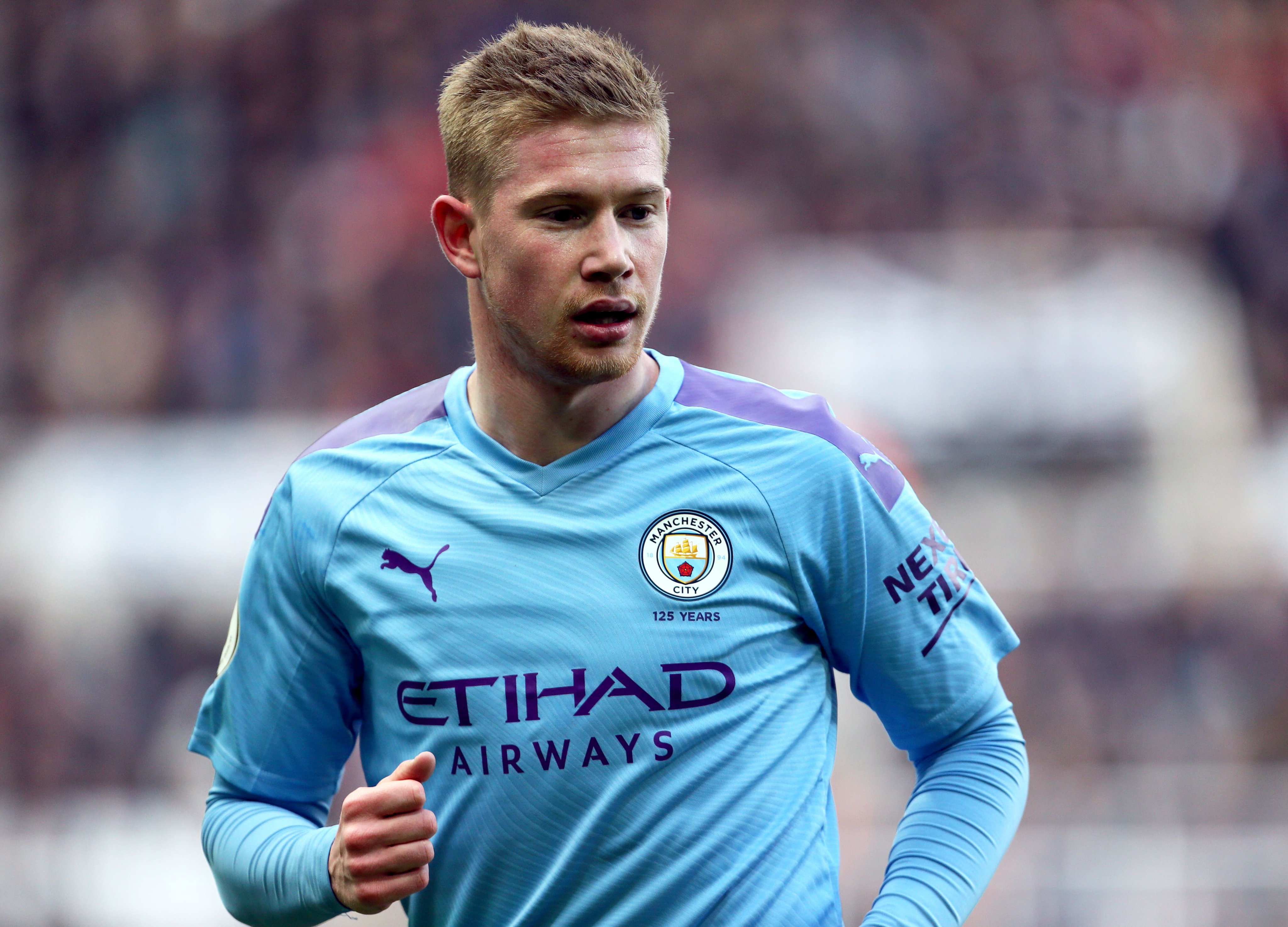 NBA掘金与凯尔特人鏖战三加时，比赛悬念十足（NBA掘金与凯尔特人激战三加时，悬念拉满）