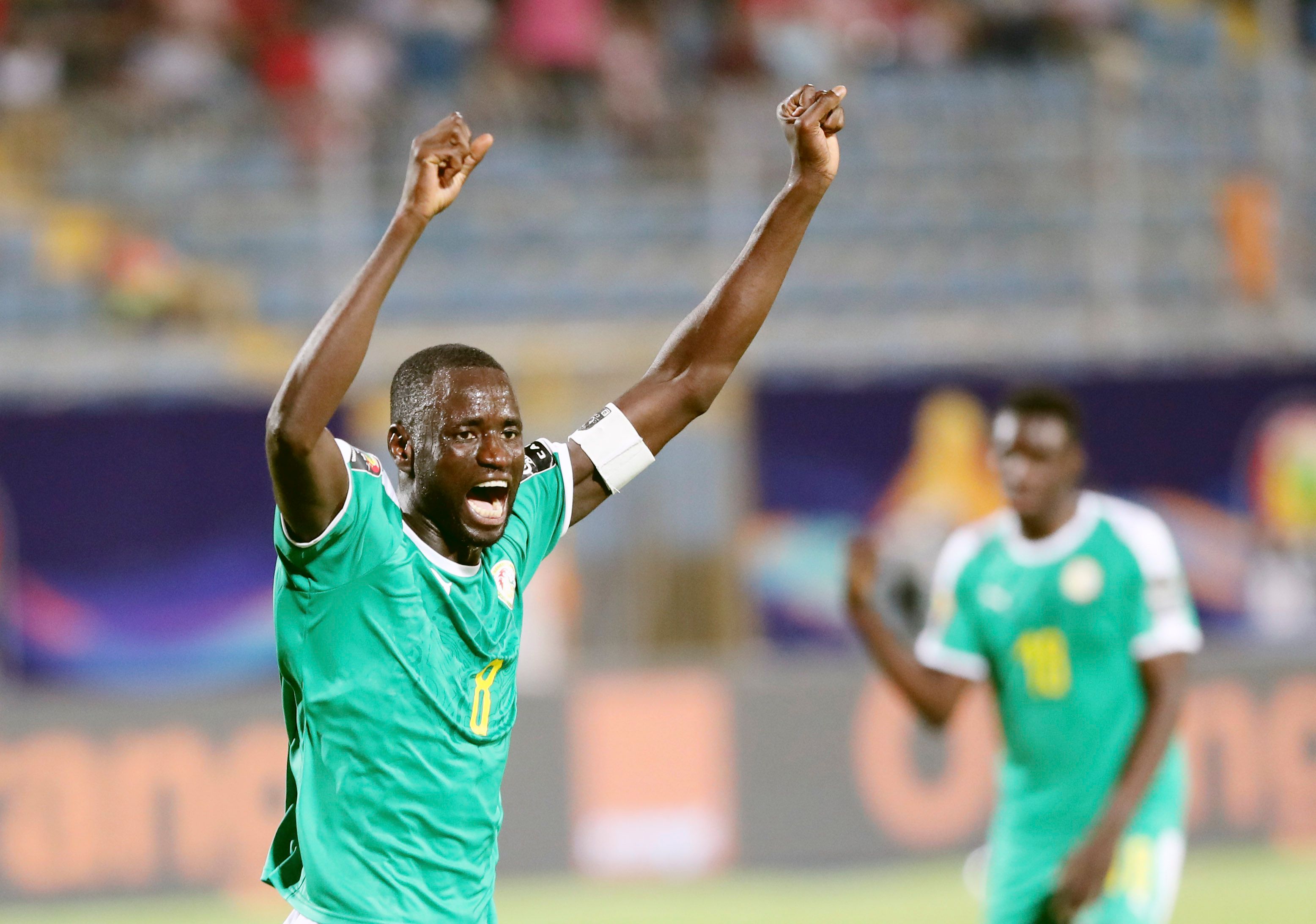 罗马诺：曼城在关注费耶诺德右后卫里德，拜仁也对他有意