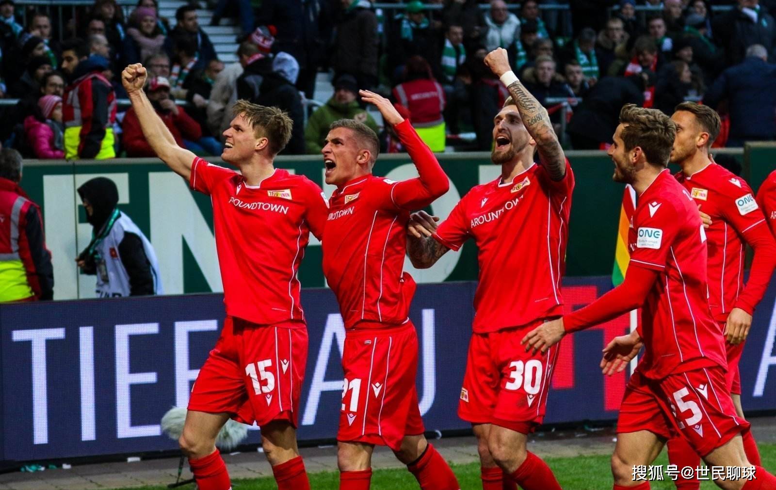 挪威客场4-1逆转意大利全胜晋级世界杯正赛，哈兰德梅开二度