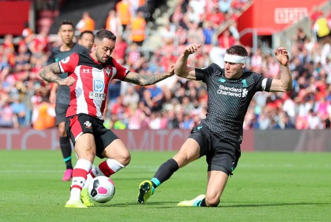 图片报：法兰克福队医私下为对手球员治疗，已被俱乐部开除