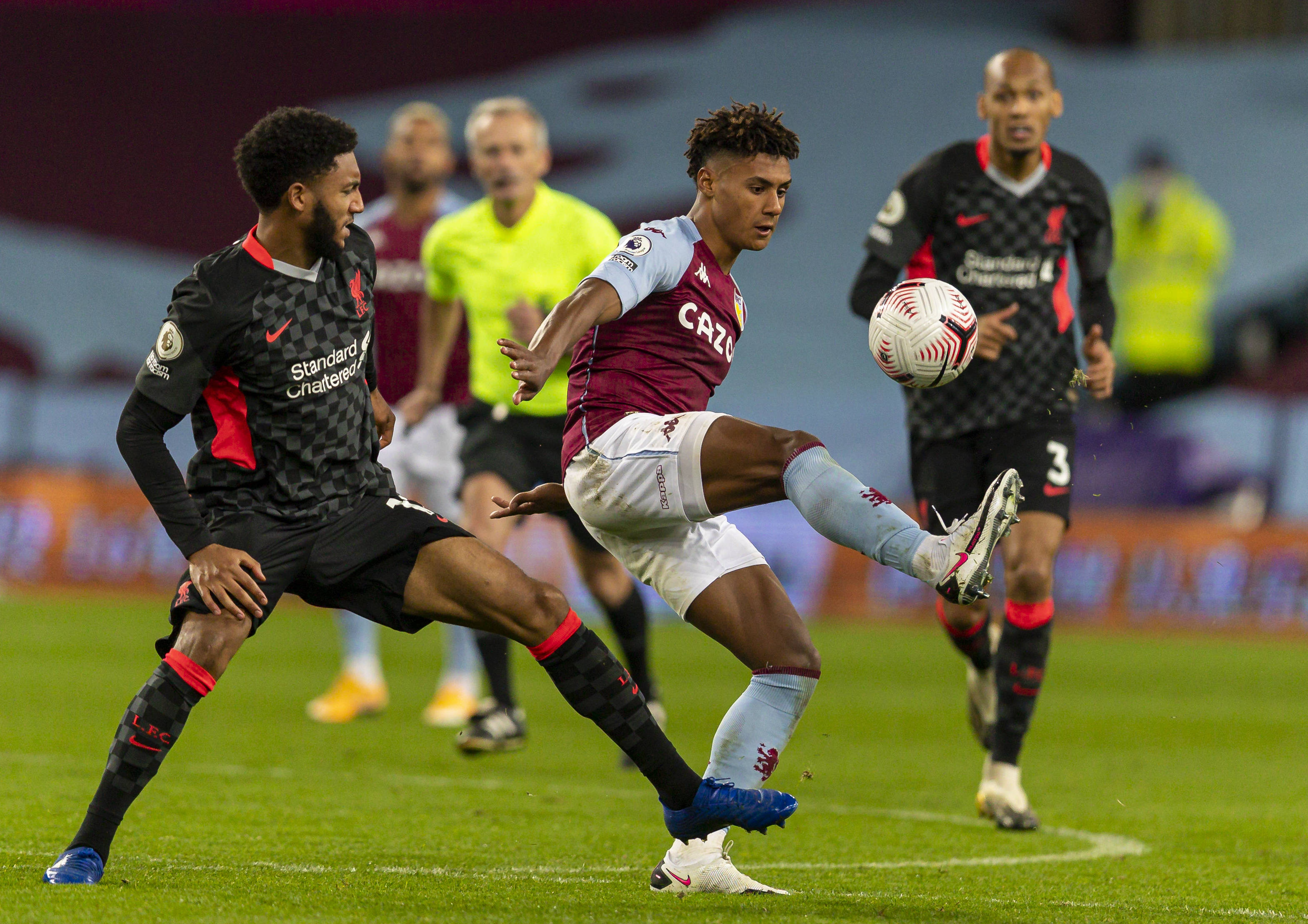 2025／26赛季英超：维拉近11场10胜1负！他们会成为第二个莱斯特城奇迹吗（英超2025／26：维拉近11战10胜1负，他们能复制莱斯特城的奇迹吗？）