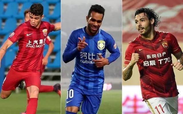 塞维利亚主帅：我问裁判为什么给我黄牌，他马上给了我第二张（塞维利亚主帅：刚问黄牌原因，裁判随即再出一张）