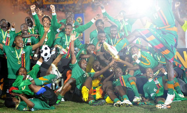 阿森纳3-1拜仁，廷贝尔、马杜埃凯、马丁内利破门，诺伊尔送礼